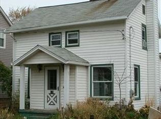 123 Chardon Ave, Chardon, OH 44024