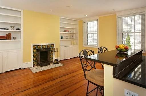 3rd image of 17 Ellwood St #3