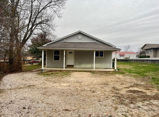 256A-256B College St #C256B, Bourbon, MO 65441