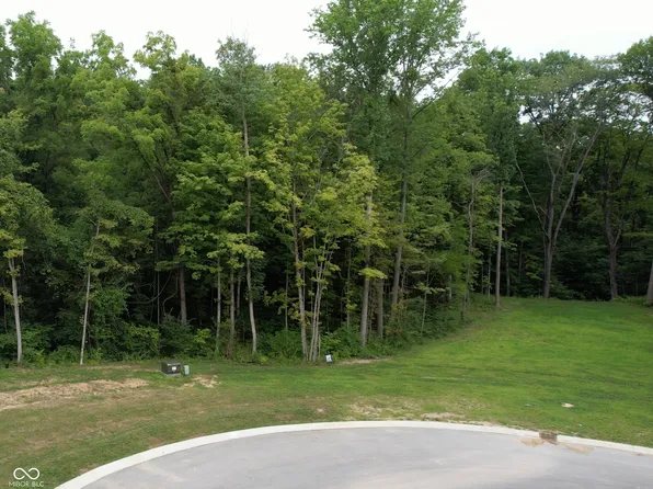 4406 Crombie Ct, Bargersville, IN 46106