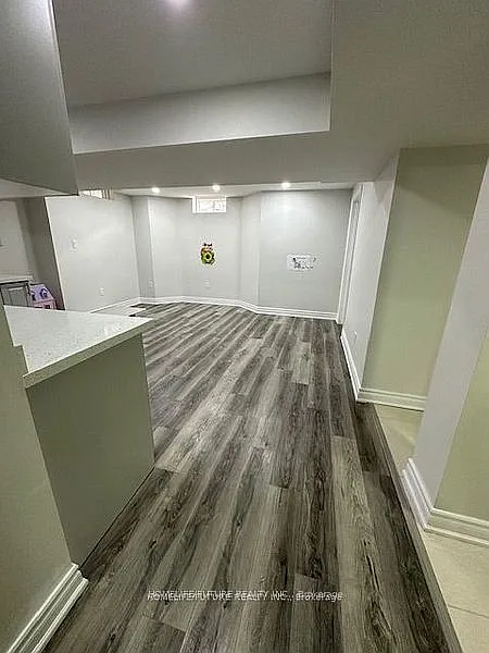 2 bed, $1,700 — Photo 4