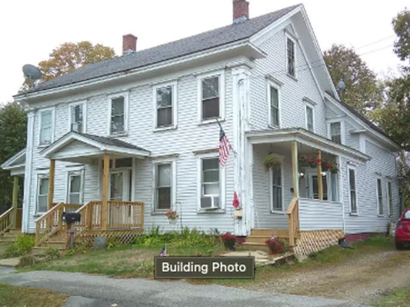 81 Academy St, Laconia, NH 03246