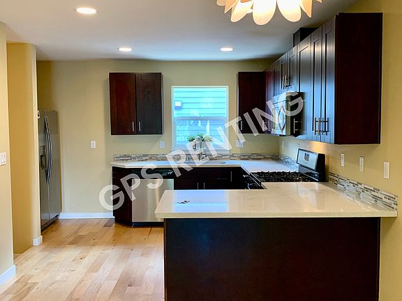 3rd image of 14025 35th Ave NE