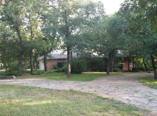 428 Timber Ridge Dr, Graham, TX 76450