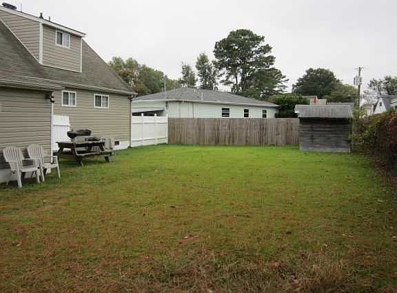5th image of 4752 Deerfield Ln
