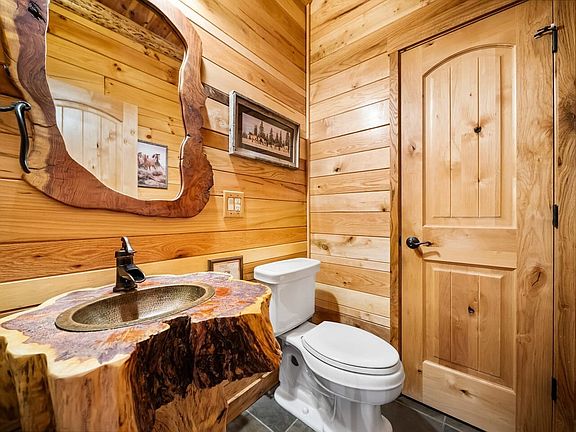 30th image of this home