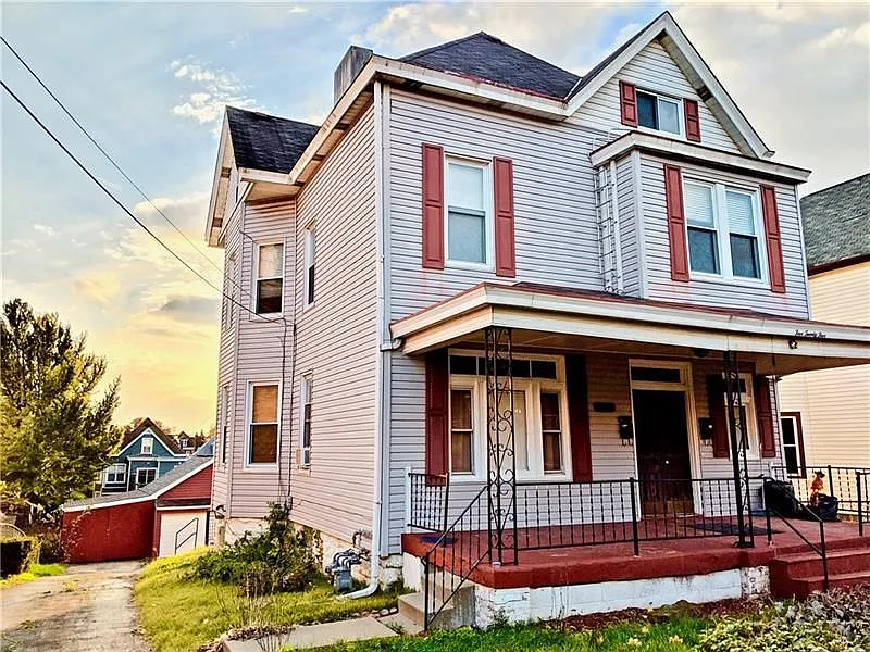 525 Orchard Ave photo 1