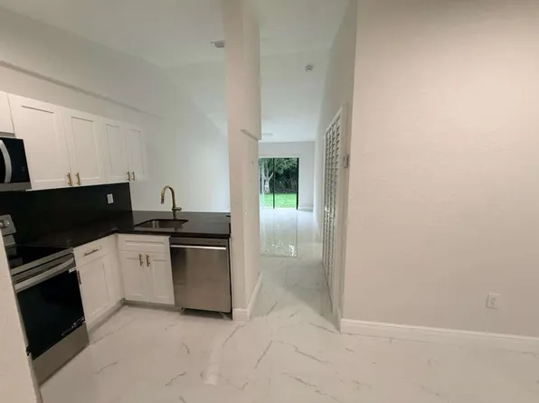 Redondo Villas