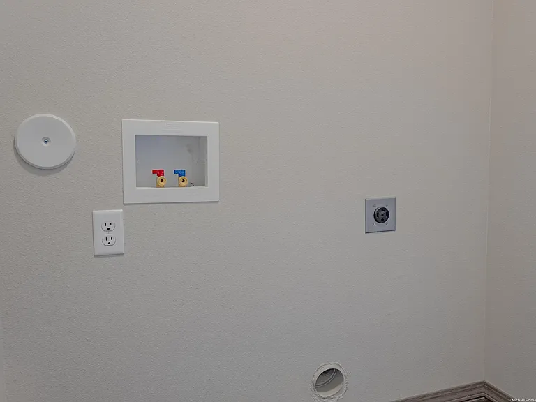 14821 E 30th Ave — Photo 16