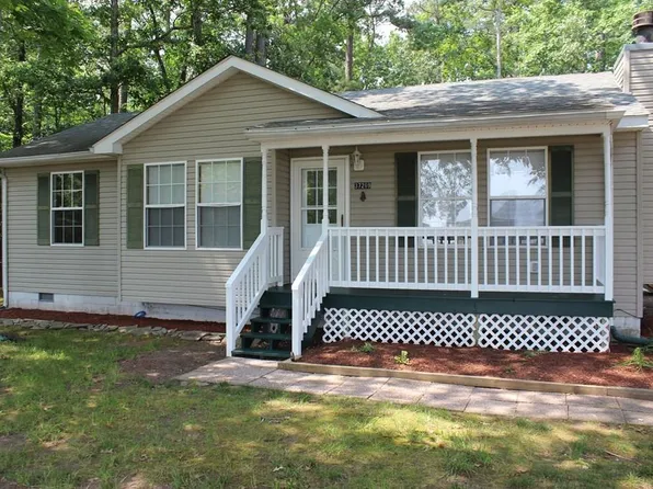 37269 Doubloon Dr, Greenbackville, VA 23356