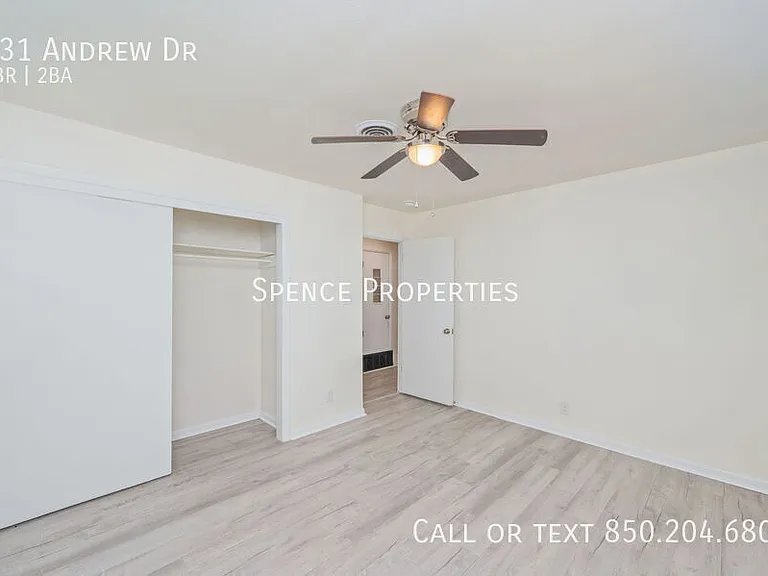 431 Andrew Dr — Photo 2