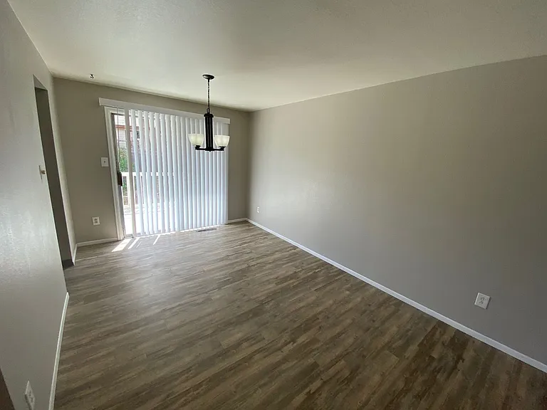 5609 Little Nell Ct — Photo 5