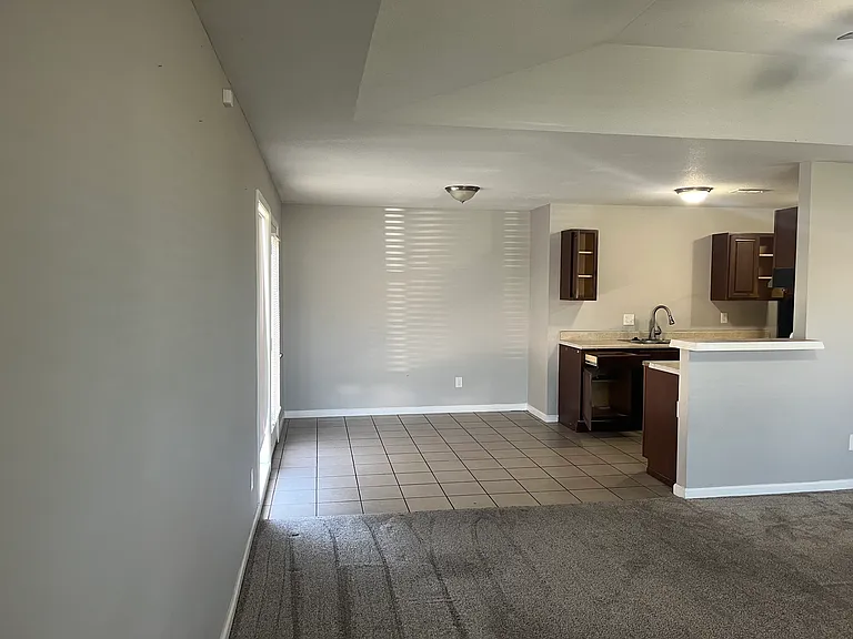 7018 SW Wheatfield Ln — Photo 3