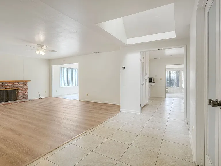 749 Highland St — Photo 16