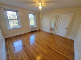 509 Norton Pkwy