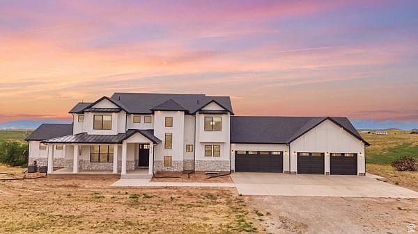 1st image of 2346 Lake View Cir