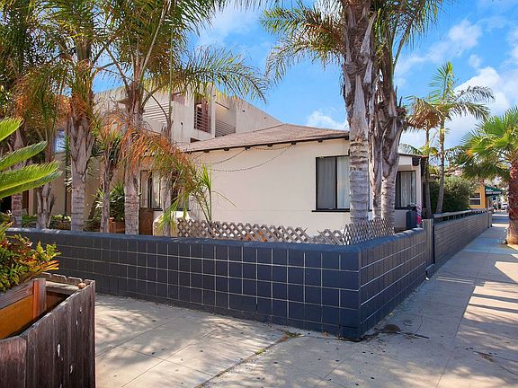 3rd image of 2915 Mission Blvd #17
