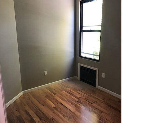 5th image of 95 Brighton Ave #2