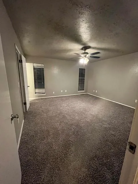4 bed, 1850 sqft, $1,995 — Photo 2