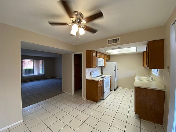 3rd image of 16510 E Palisades Blvd Unit 1