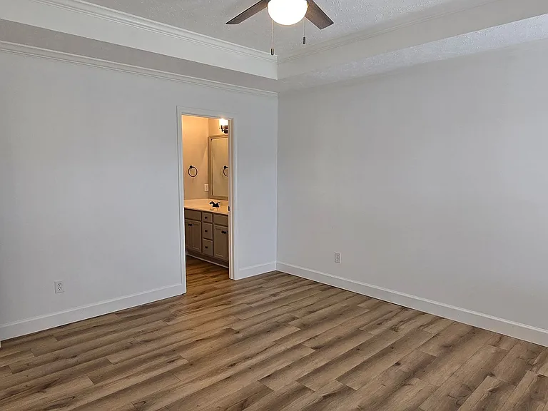 153 Julius Cv — Photo 18