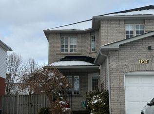 1596 Fieldgate Dr, Oshawa, ON L1K 2L4