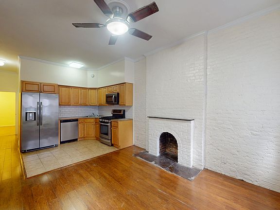 4th image of 955 2nd Ave #3