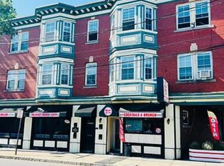 147 Dean St #3L, Providence, RI 02903