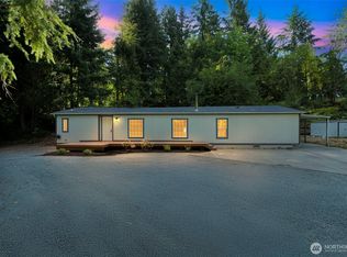 18903 224th Avenue Ct E, Orting, WA 98360