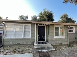 417 S East St, Santa Rosa, CA 95404