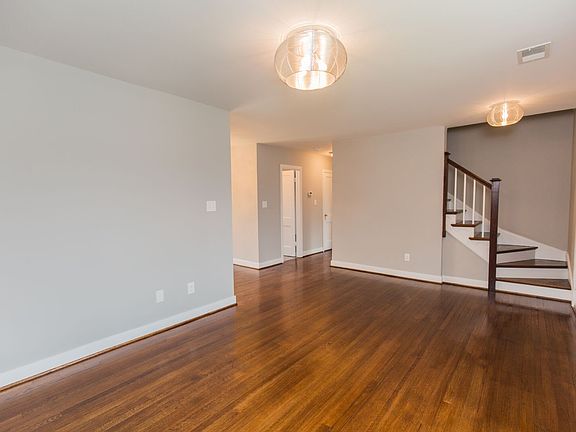 3rd image of 701 S Nansemond St