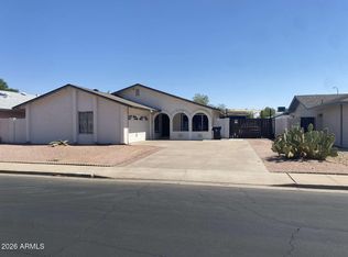 2221 W EL MORO Avenue, Mesa, AZ 85202