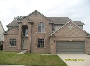 51253 Shadow Rdg, Update, MI 48042