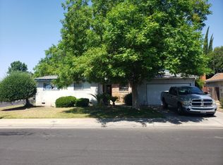 2652 Purdue Ave, Clovis, CA 93611