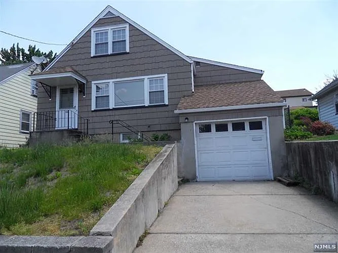 56 Nolton St photo 1