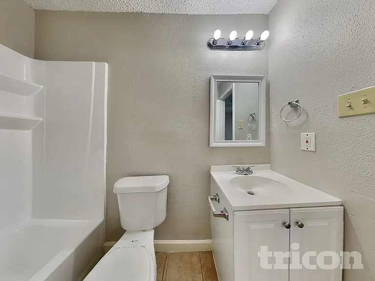 16126 Barbarossa Dr — Photo 7