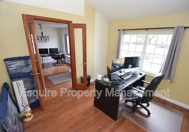 9014 McCloud Dr — Photo 11