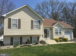 1736 Red Oak Ln, Waldorf, MD 20601