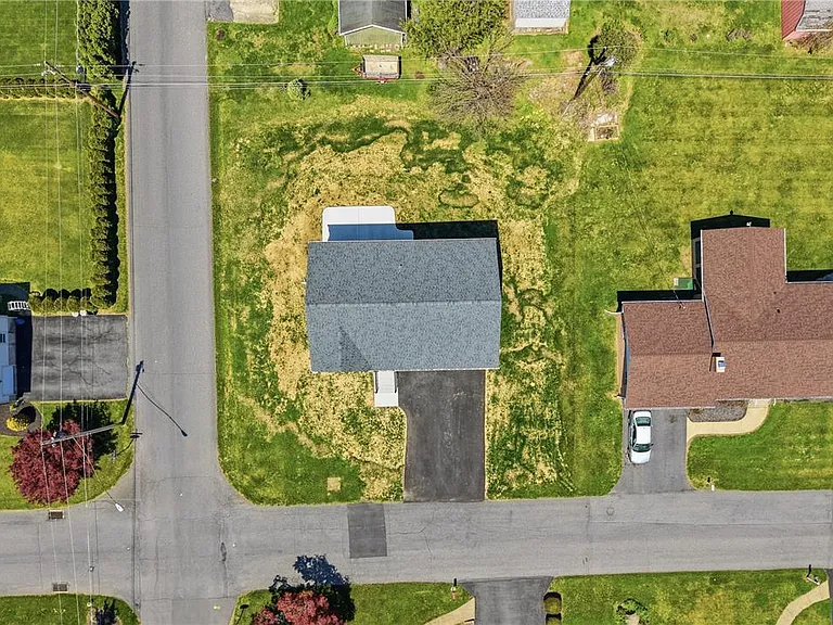2905 Roosevelt St — Photo 63