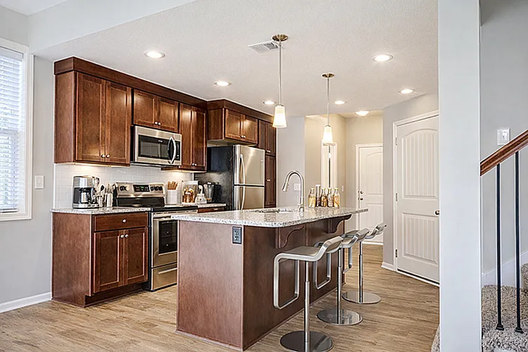 Chapel Ridge Townhomes — Photo 8
