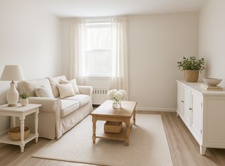217 Laurier, Ottawa, ON K1N 6P1