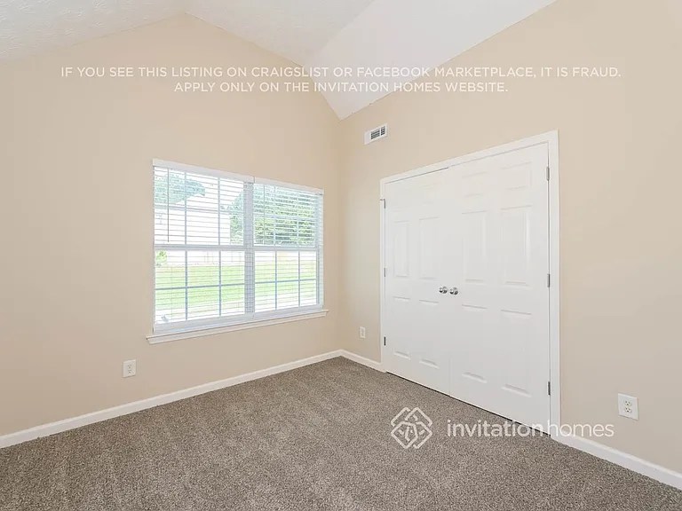 559 Michael Cir — Photo 14