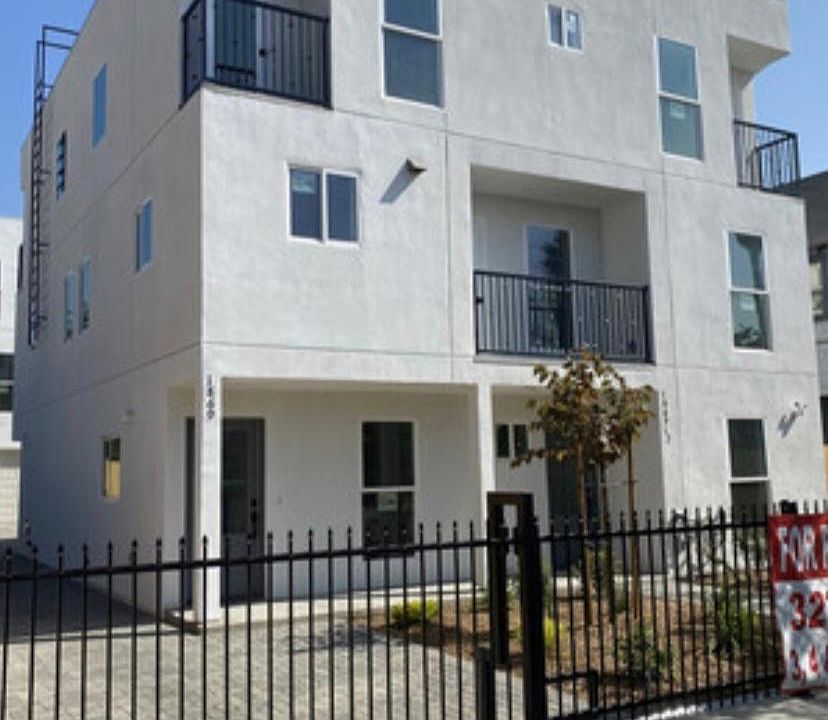 1st image of 1871 W 24th St #1