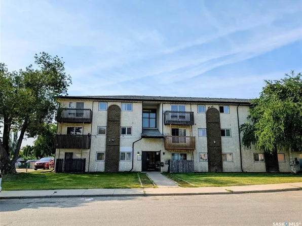 UNIT 25-2309 17th STREET W, Saskatoon, SK S7M 4R1