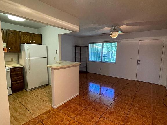 3rd image of 2 Lake Vista Trl APT 204