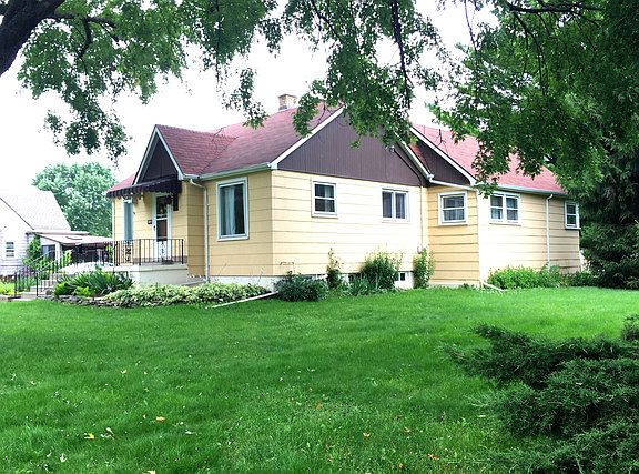 2nd image of 2655 Landen Dr