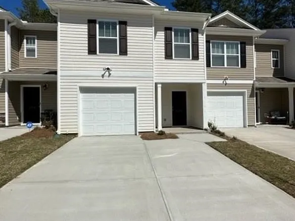 405 Oakmont Valley Trl, Seneca, SC 29678
