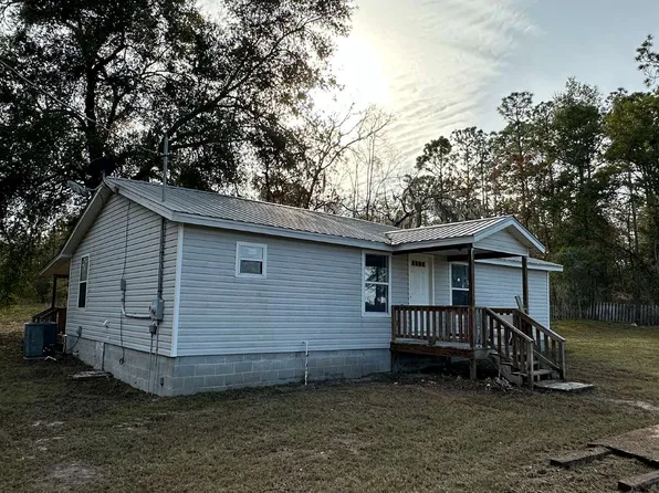 3069 NW 52nd Pl, Bell, FL 32619