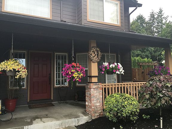 2nd image of 10902 NE 38th Ct