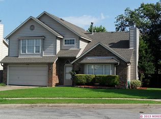 3008 W Fort Worth St, Broken Arrow, OK 74012